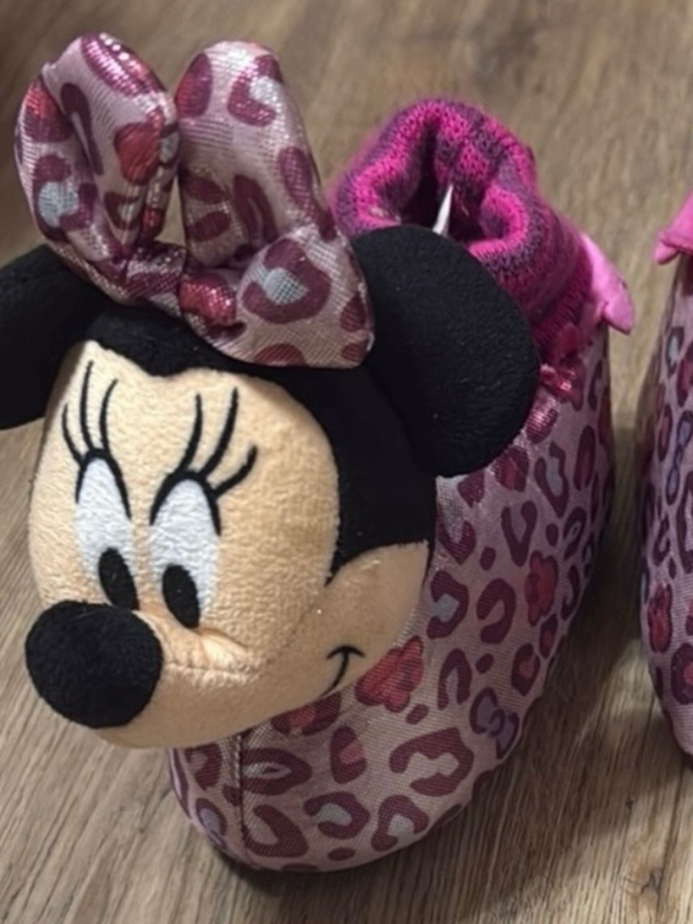 Disney Baby Minnie Mouse Pink Leopard Plush Crib Shoes Baby Toddler Size 5-6